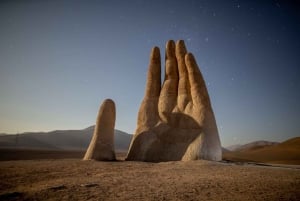 Antofagasta ja Hand of the Desert: Chile