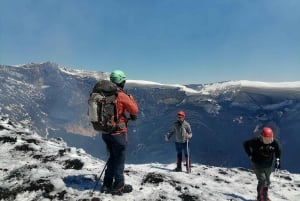 Ascent to Villarrica volcano 2,847masl, from Pucón