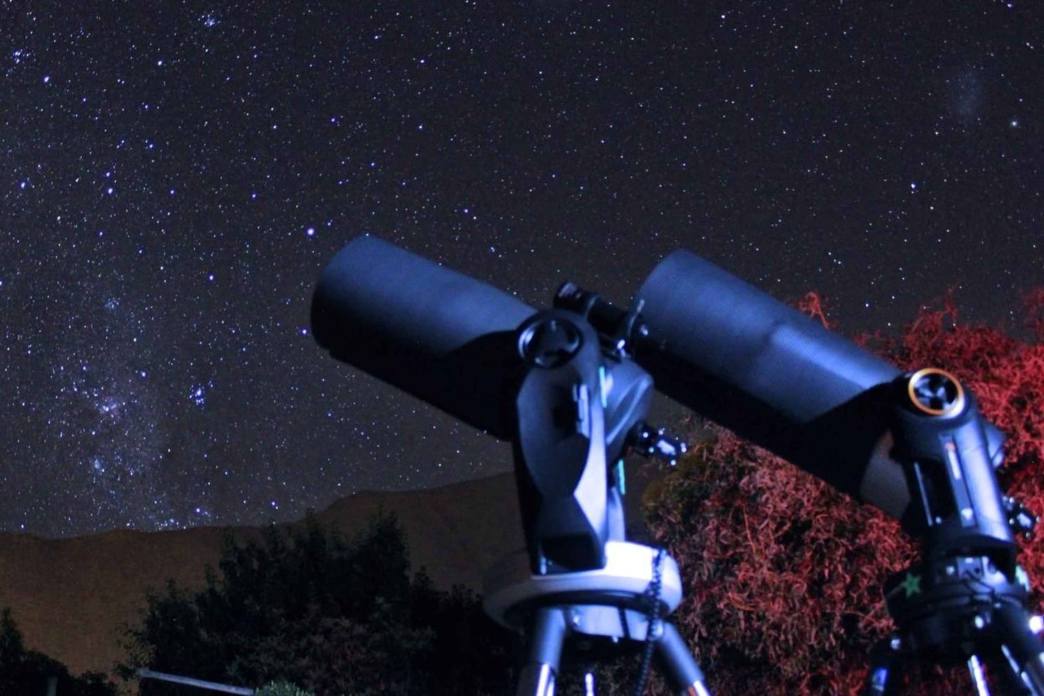 AstroTour: Stargazing, Telescopes, Free Images and Snacks