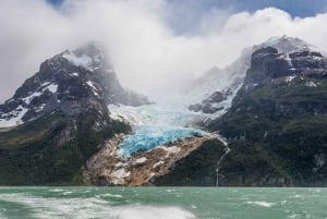 Nawigacja po lodowcach Balmaceda i Serrano: Chile