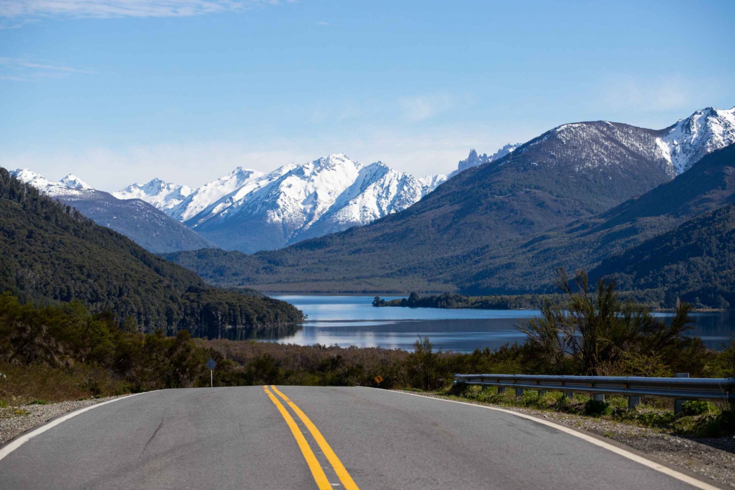 Bariloche: Heldagsudflugt til El Bolsón og Puelo-søen