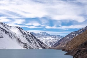 VISITA CAJON DEL MAIPO + BARRAGEM EL YESO + PIQUENIQUE
