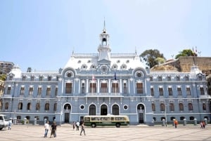 City Tour de Valparaíso e Viña del Mar. Você pode fazer um city tour por Valparaíso e Viña del Mar: Chile