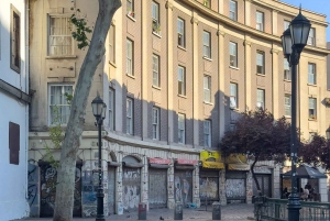 Santiago City Tour & Wine Experience