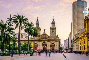 Santiago: Tour a piedi dei punti salienti della città