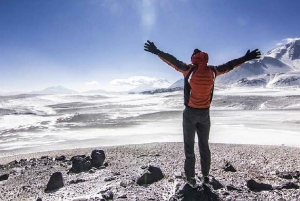 Copiapó: Ojos del Salado Volcano 5-Day Guided Climb
