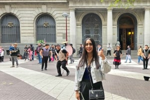 Tutustu Santiagoon, jossa moderni ja historia yhdistyvät.