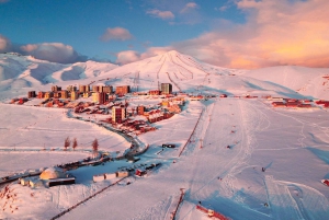 El Colorado Ski: Ticket, Lessons, Transport, Add-on Clothing