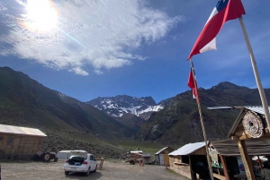 Private Group El Yeso Reservoir & Concha y Toro Vineyard