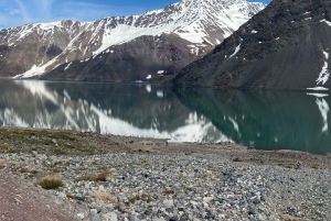 Private Group El Yeso Reservoir & Concha y Toro Vineyard