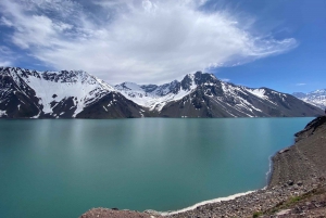 Private Group El Yeso Reservoir & Concha y Toro Vineyard