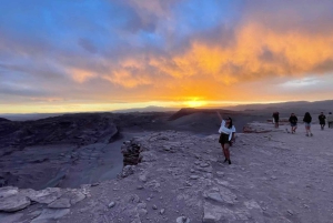 Odkryj Dolinę Księżycową z zachodem słońca, przekąskami i napojami