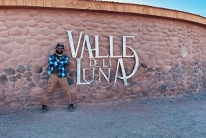 Odkryj Dolinę Księżycową z zachodem słońca, przekąskami i napojami