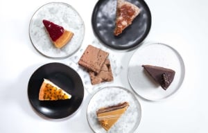 Factory Nine La Reina