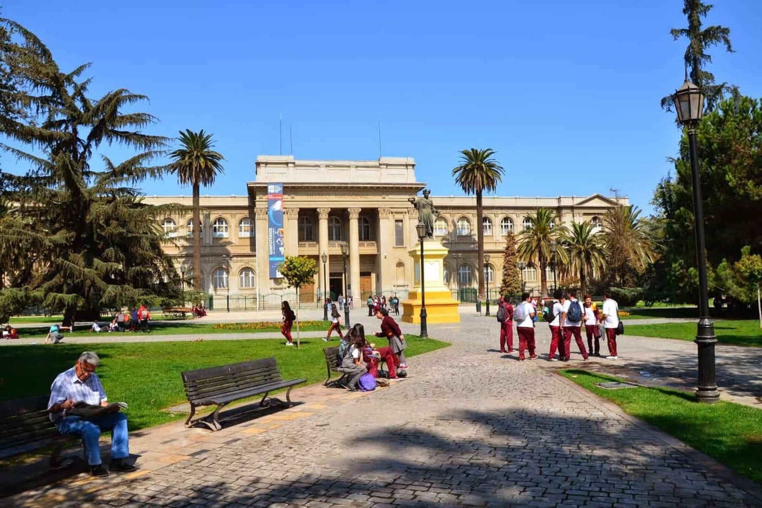 Rodzinna wycieczka po Santiago: park Quinta Normal i muzea