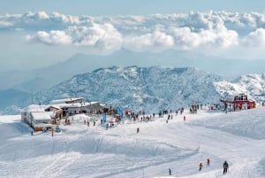 Parque Farellones: ida e volta, ingresso e roupa de neve opcional