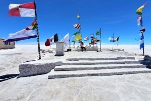 From La Paz: 5-Day Death Road & Uyuni Salt Flats Bike Tour
