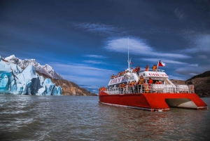 Von Puerto Natales aus: Grey Gletscher Tour