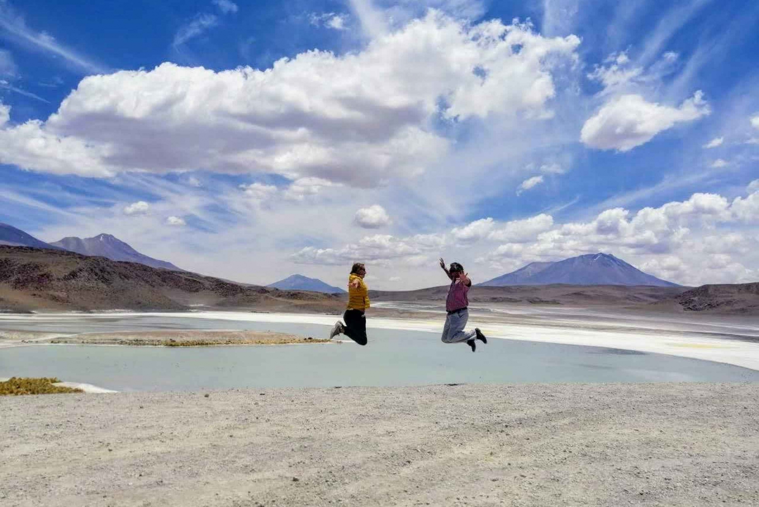 Fra San Pedro de Atacama: 2-dages tur til Uyuni Salt Flats