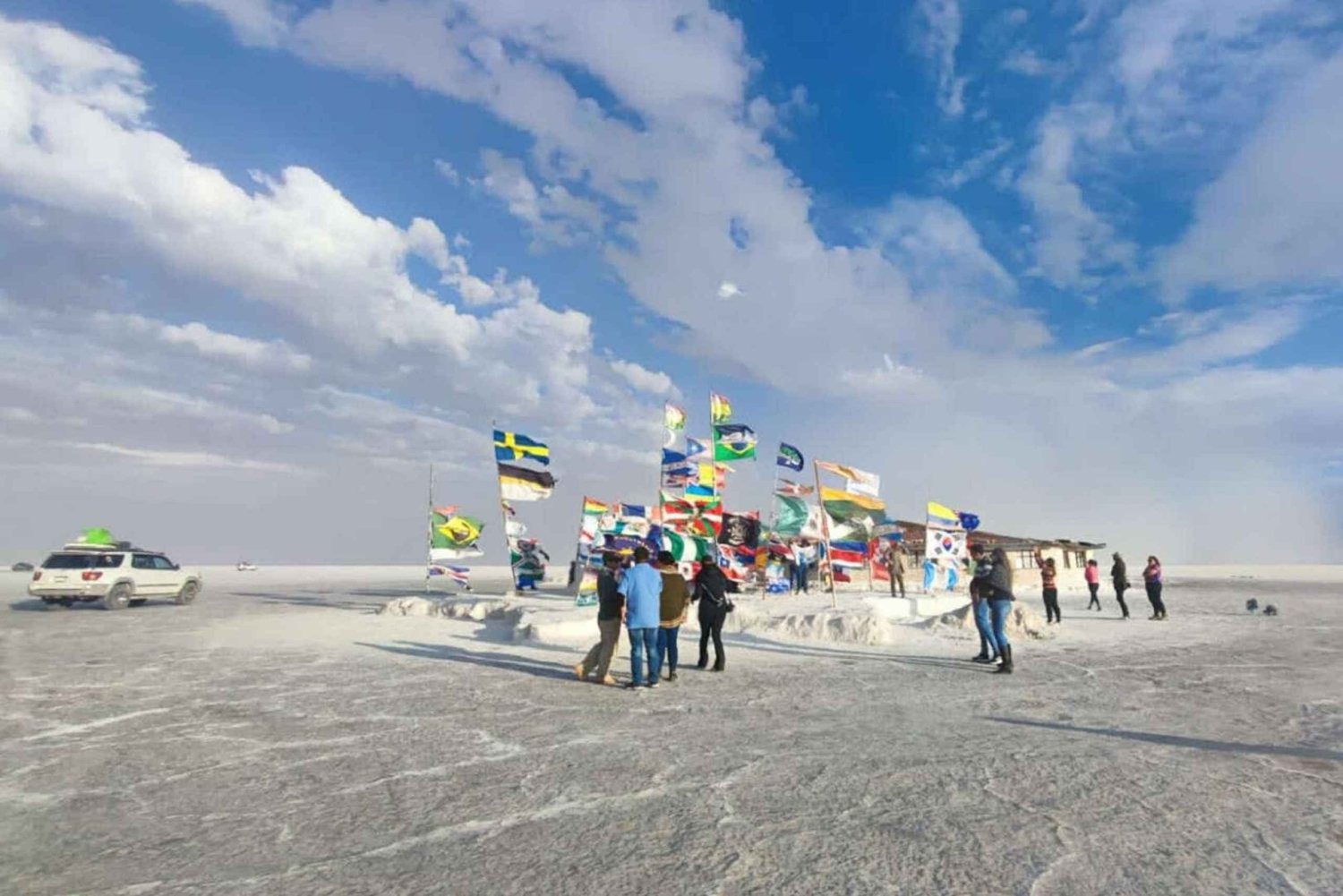 From San Pedro de Atacama: 3-Day Uyuni Salt Flats Tour