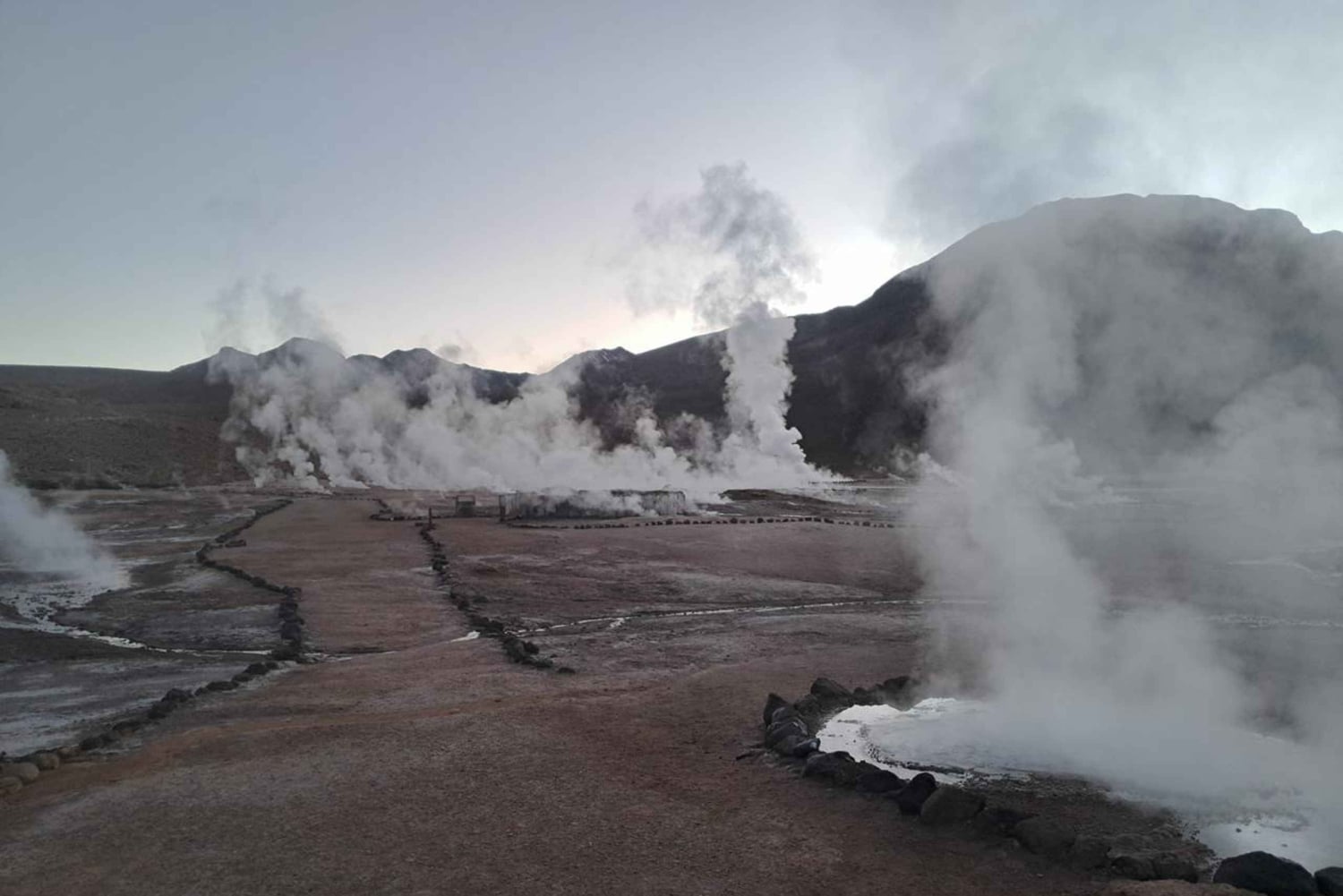 Fra San Pedro de Atacama: Geysers del Tatio Halvdagstur