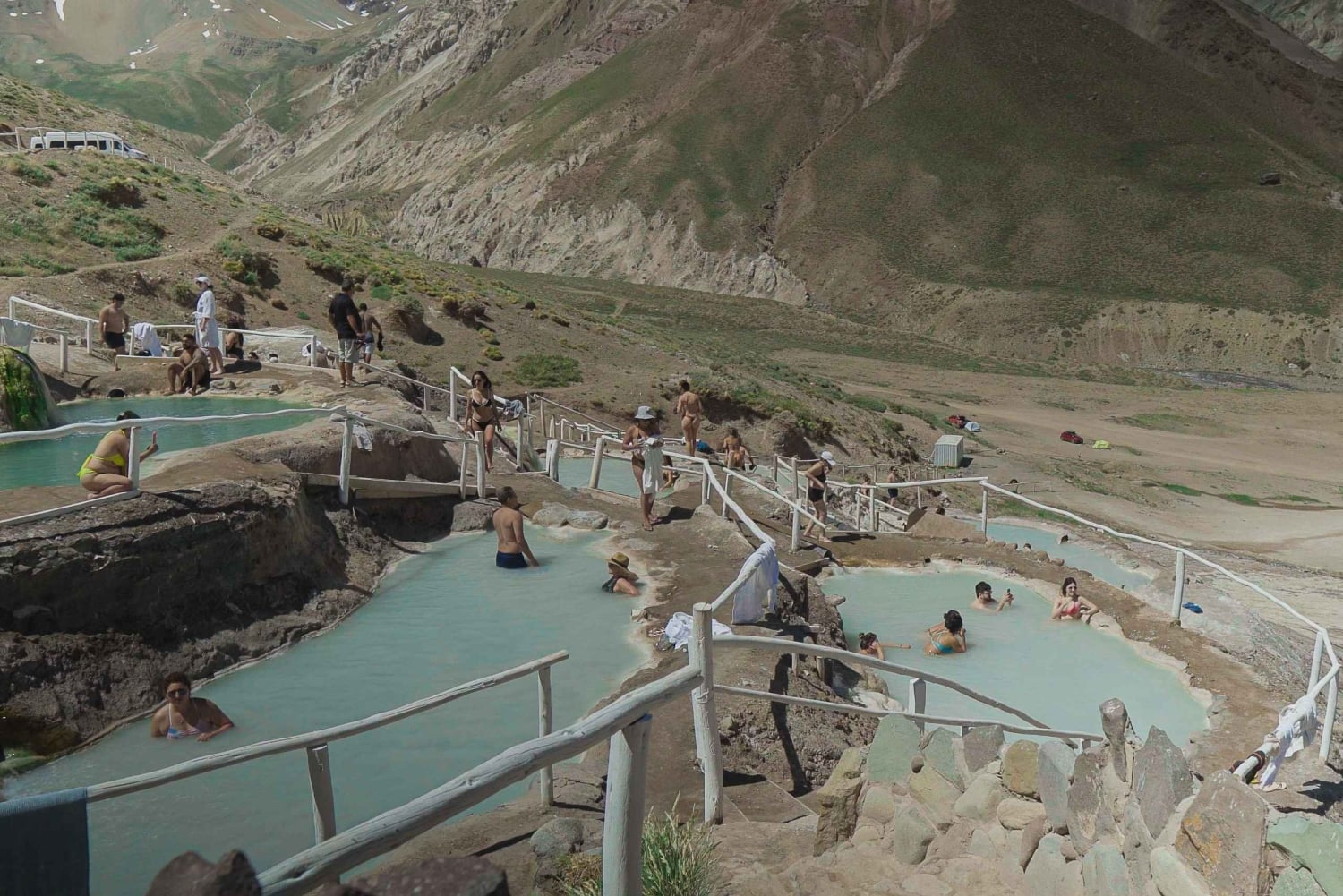 Von Santiago: Colina Thermalbäder und Embalse el Yeso mit Picknick