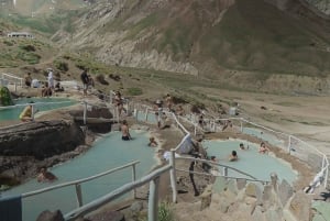Von Santiago: Colina Thermalbäder und Embalse el Yeso mit Picknick