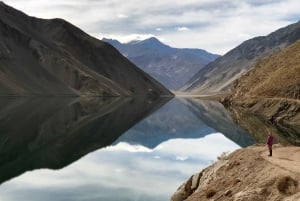 Von Santiago aus: Maipo Canyon Tour mit Blick auf die Anden