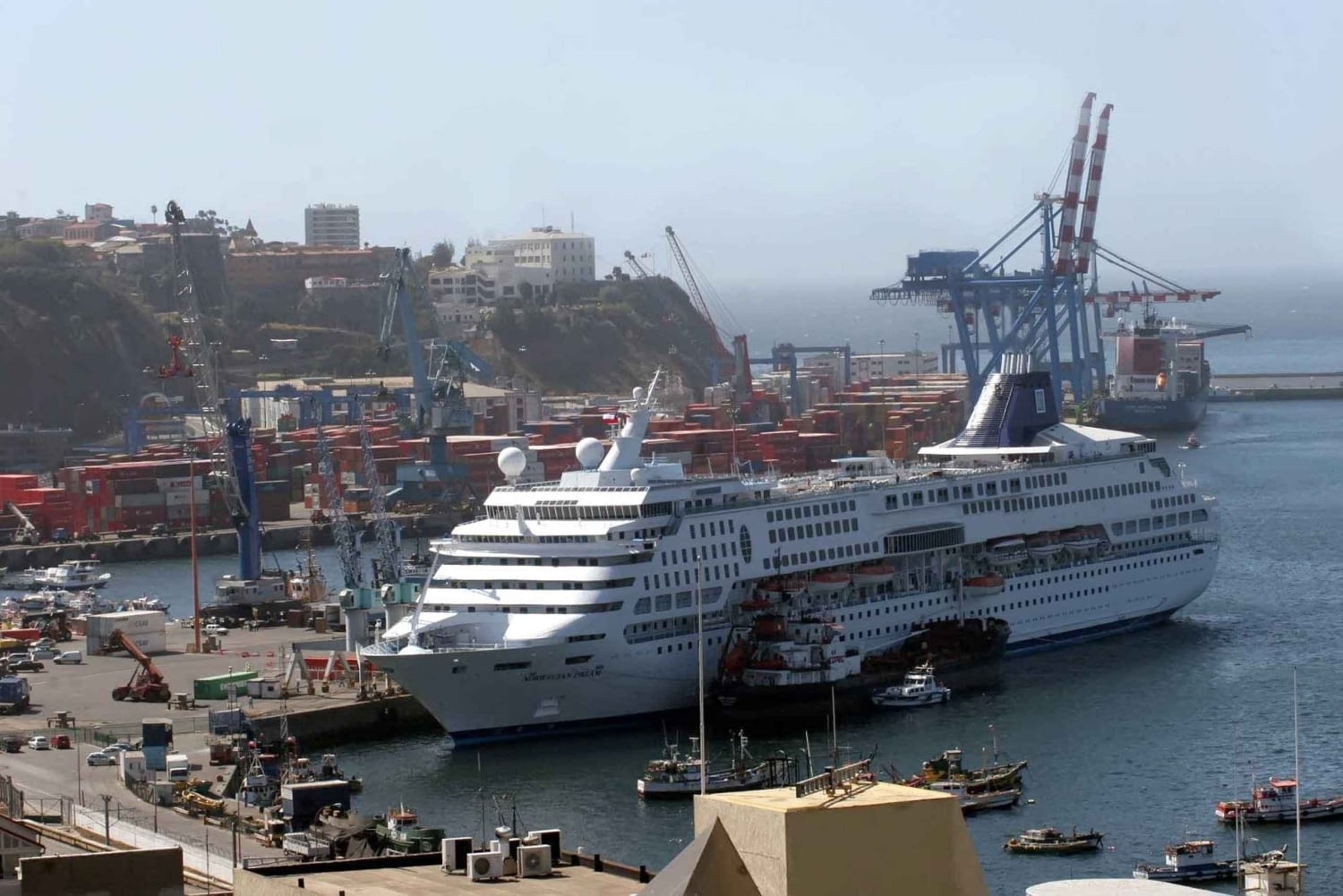 Da Santiago: Trasferimento privato al molo di San Antonio