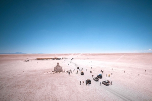 Från Uyuni: 3-dagars tur till San Pedro med besök på saltstenarna