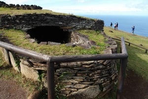 Puolipäiväretki Orongoon ja Rano Kauhun Pääsiäissaarella