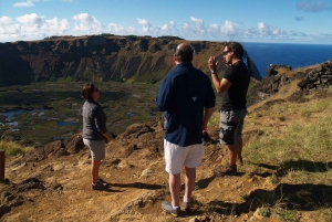 Puolipäiväretki Orongoon ja Rano Kauhun Pääsiäissaarella