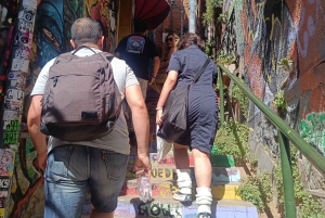 Historical Valparaíso: Heritage tour + traditional transportation