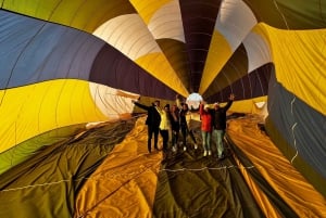 Colchagua Valley, Santa Cruz de Chile Sunrise Hot Air Balloon Ride