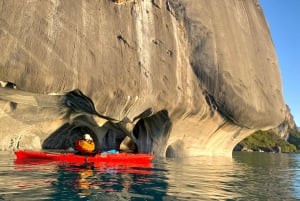 Puerto Rio Tranquilo: Kayak Tour to the Marmol Chapels