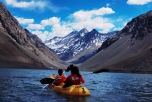 Aventura en Kayak por la Laguna del Inca: Chile
