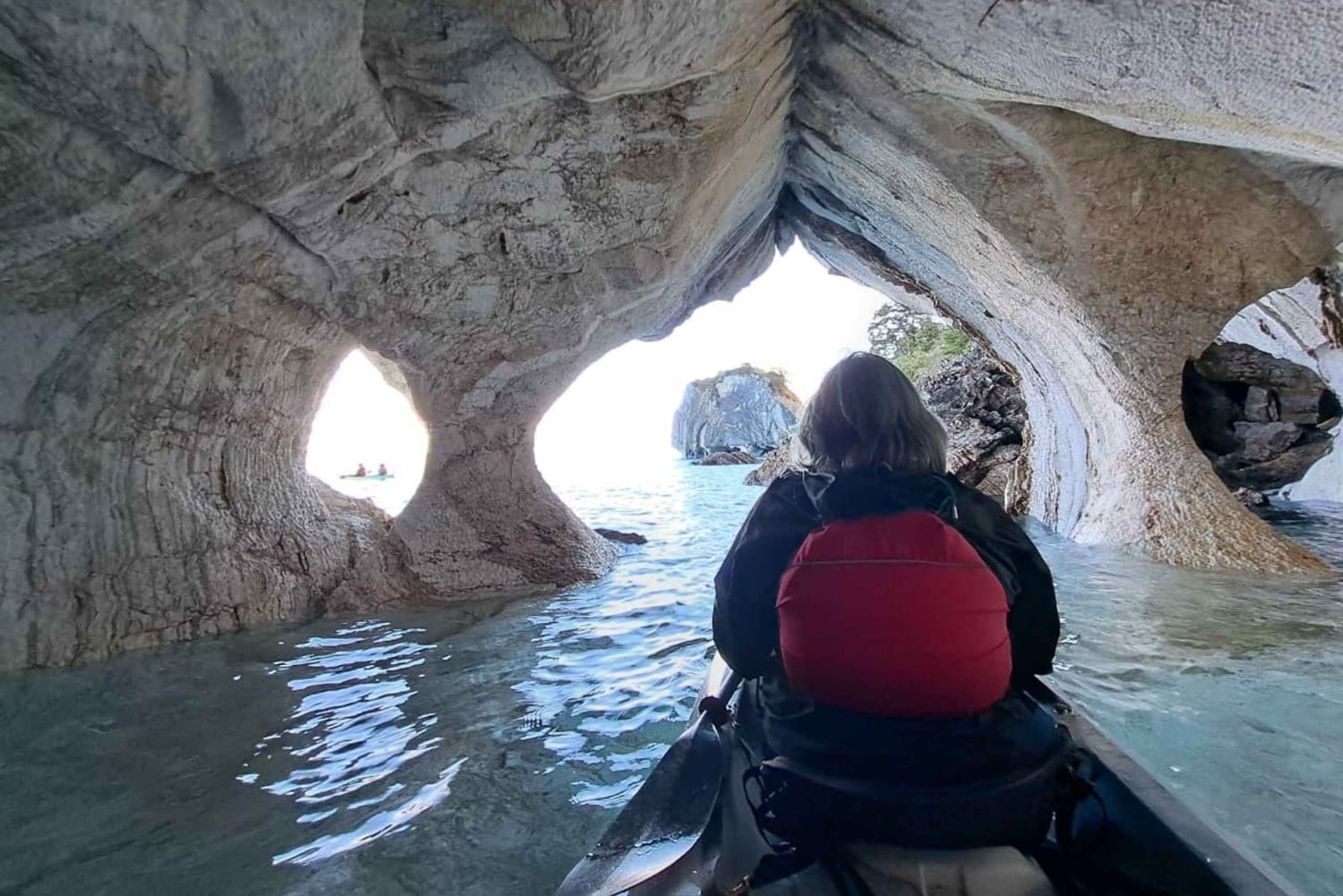 Kayak en Santuario de la Naturaleza Capilla de Mármol