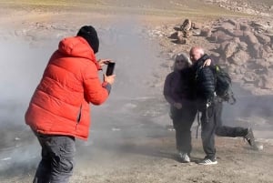 Memorable Excursión a los Géiseres del Tatio con Flamencos y Vistas Panorámicas