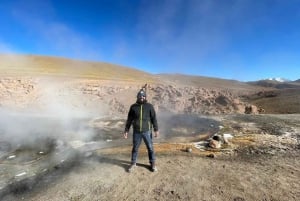 Memorable Excursión a los Géiseres del Tatio con Flamencos y Vistas Panorámicas