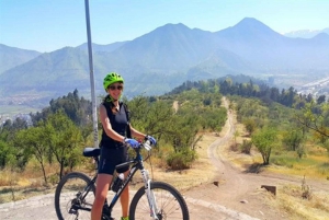 Excursión en bicicleta de montaña por el Cerro San Cristóbal