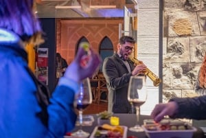 Natt på linbanan: vin, musik och cueca i Santiago