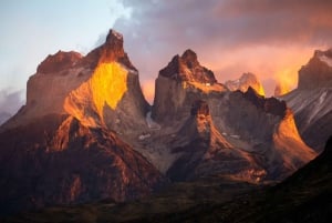 Full Day Torres del Paine + Cueva del Milodon