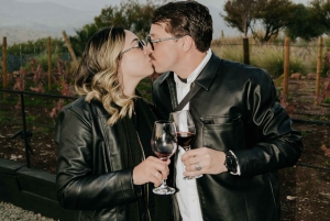 Photo shoot for couples with a Brazilian photographer in Santiago