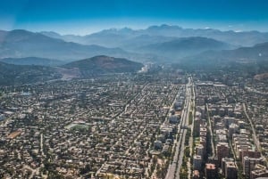 Visite privée en hélicoptère au-dessus de Santiago avec transport à l'hôtel