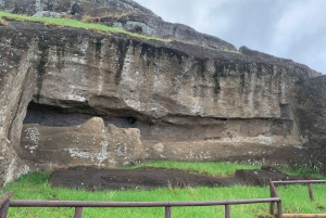 Passeio particular: onde nasceu a história dos moais