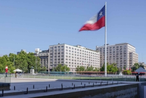 Tour privato a piedi di Santiago come un locale