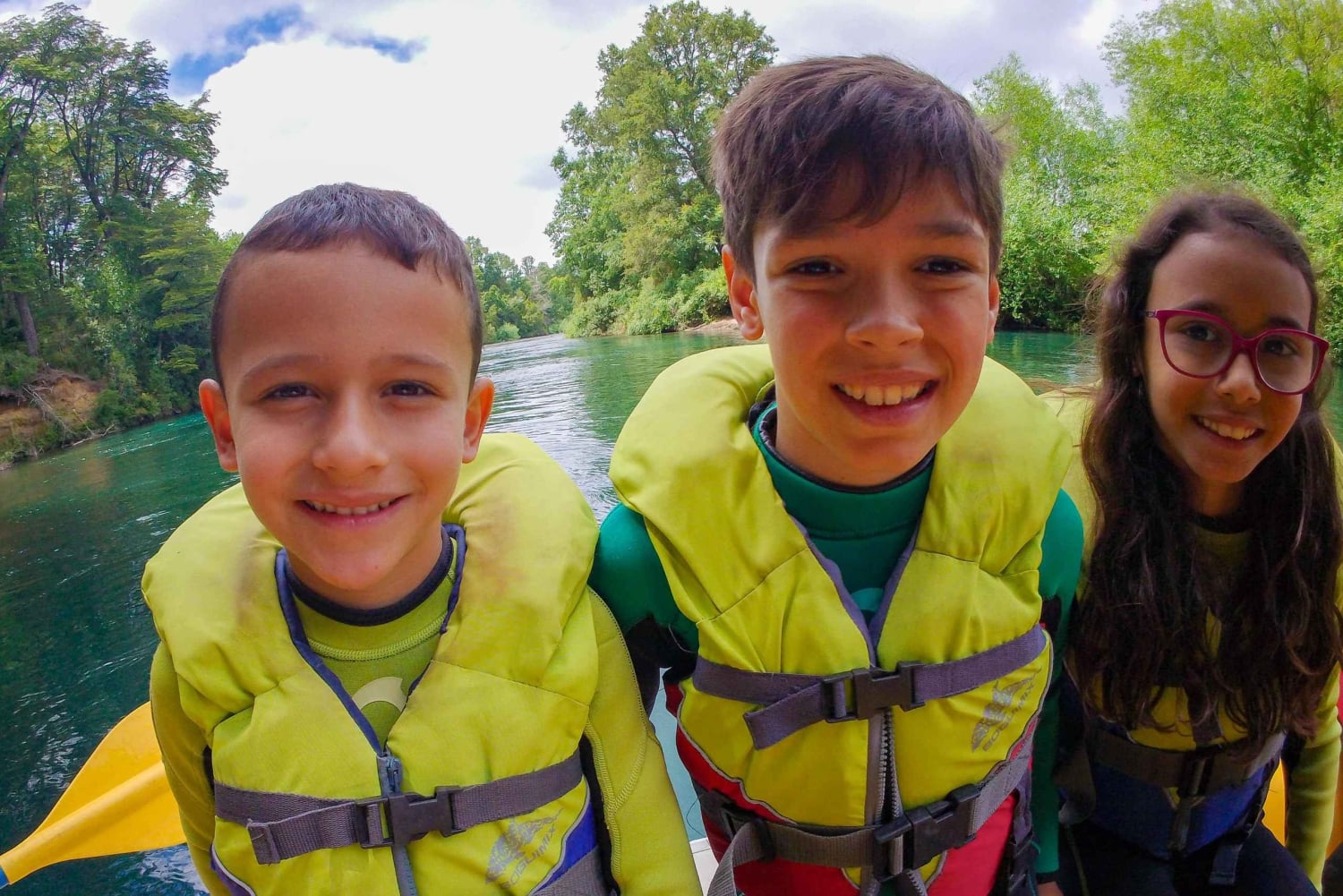 Pucón: rodzinna wyprawa na tratwach po rzece Liucura dla wszystkich grup wiekowych