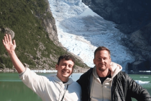 Puerto Natales : navigation vers les glaciers Balmaceda et Serrano