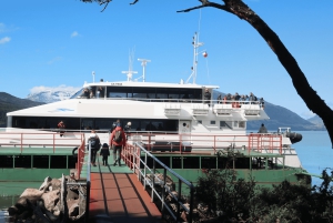 Puerto Natales : navigation vers les glaciers Balmaceda et Serrano