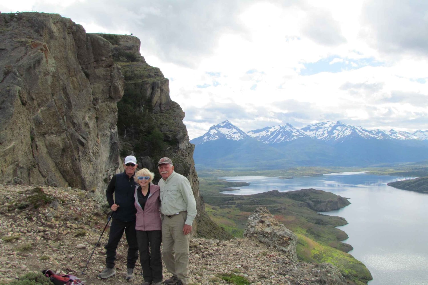 Puerto Natales: Caminata de Medio Día al Cerro Benítez con Cóndores